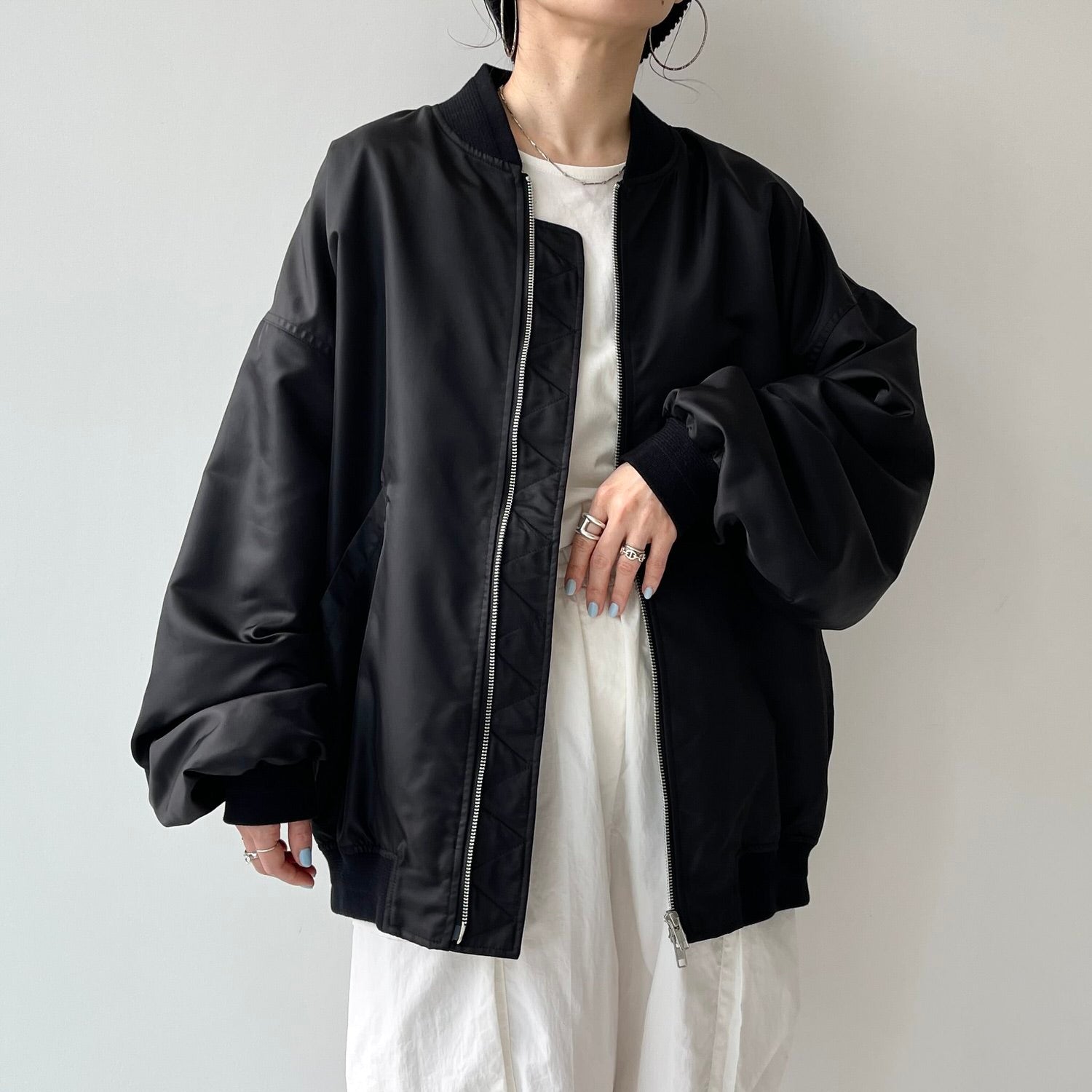 Perfect Silhouette Black Blouson Jacket for Women - gallery