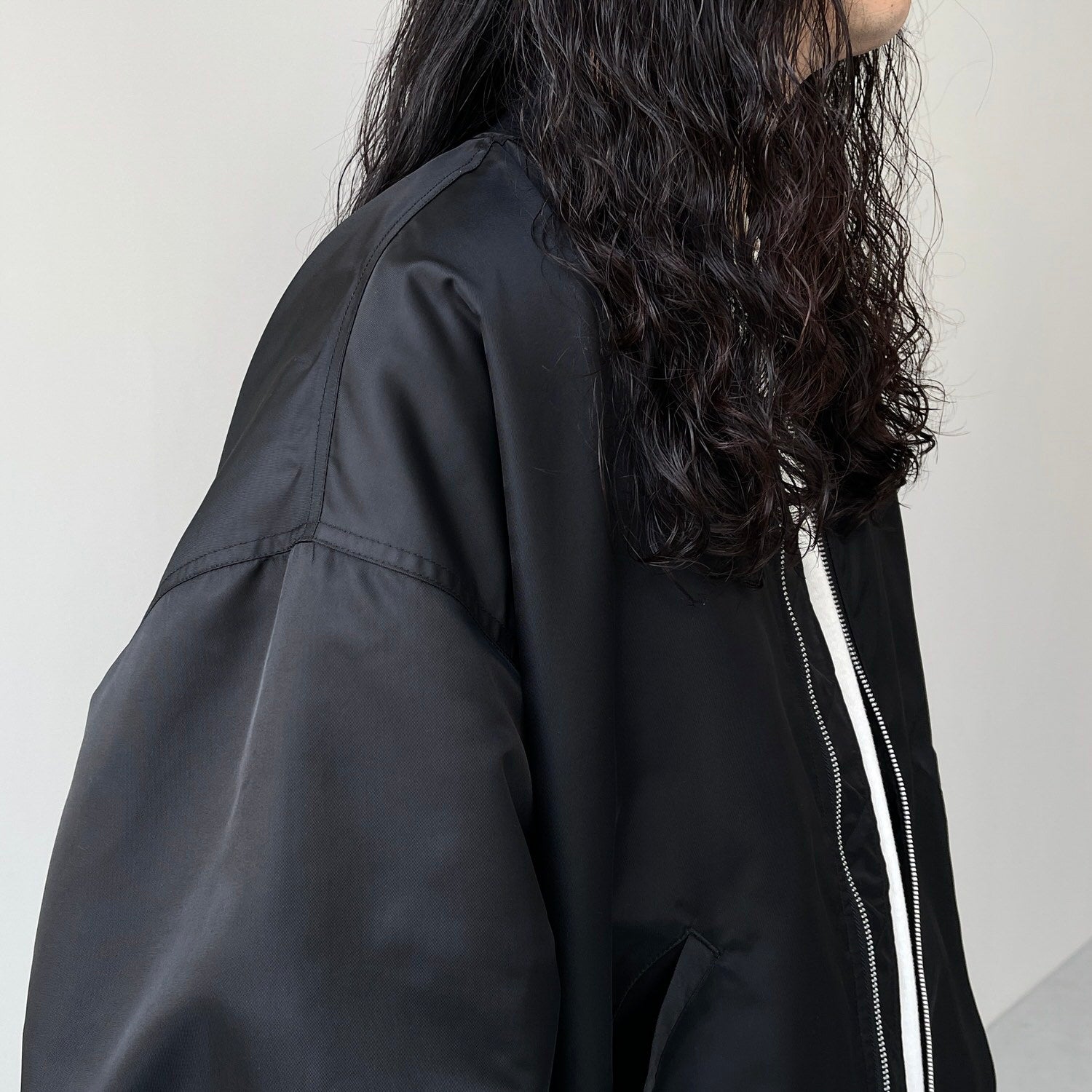 Perfect Silhouette Black Blouson Jacket for Women - gallery