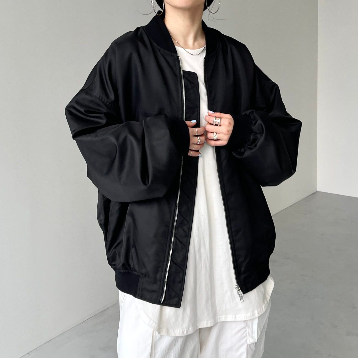Perfect Silhouette Black Blouson Jacket for Women - gallery