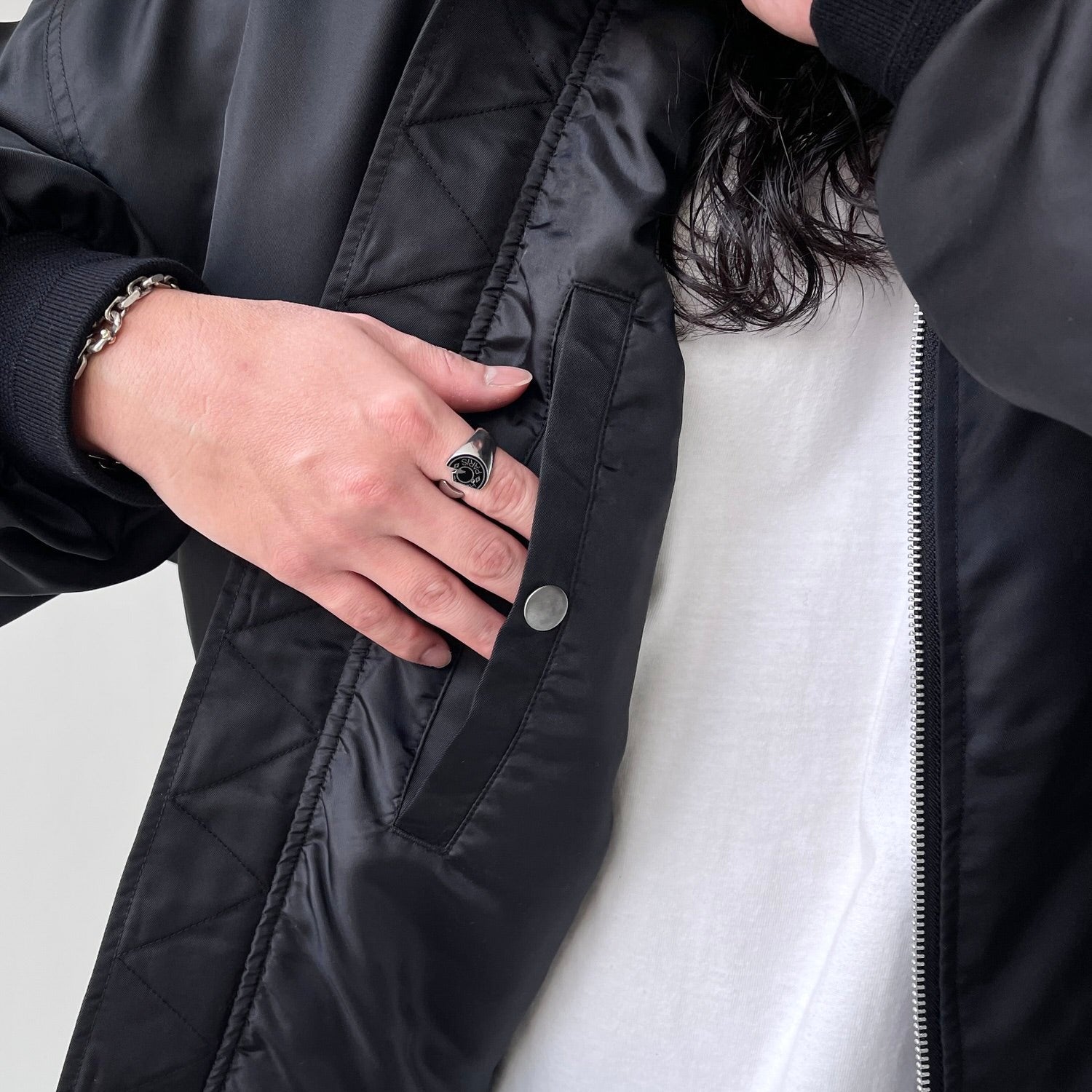 Perfect Silhouette Black Blouson Jacket for Women - gallery