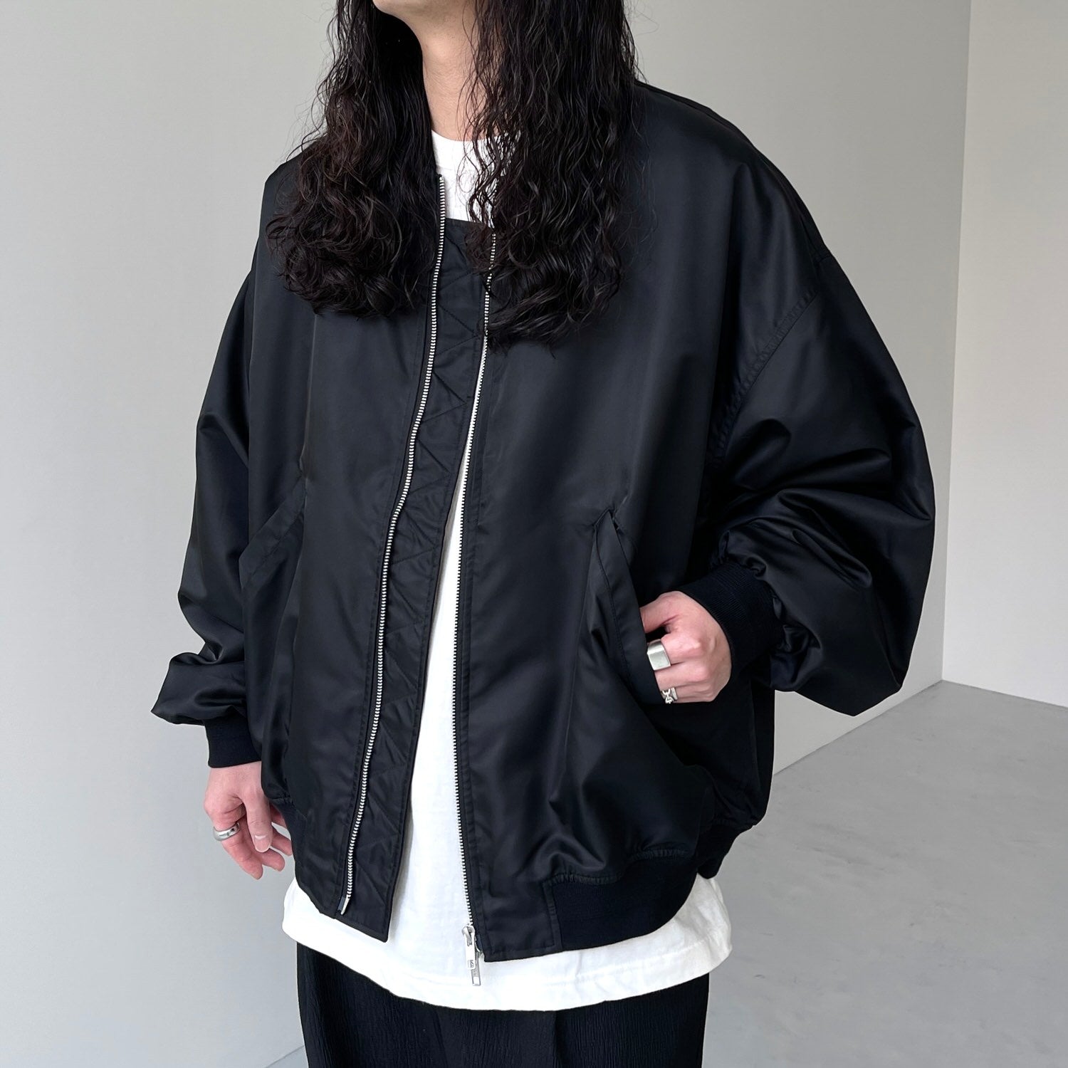 Perfect Silhouette Black Blouson Jacket for Women - gallery