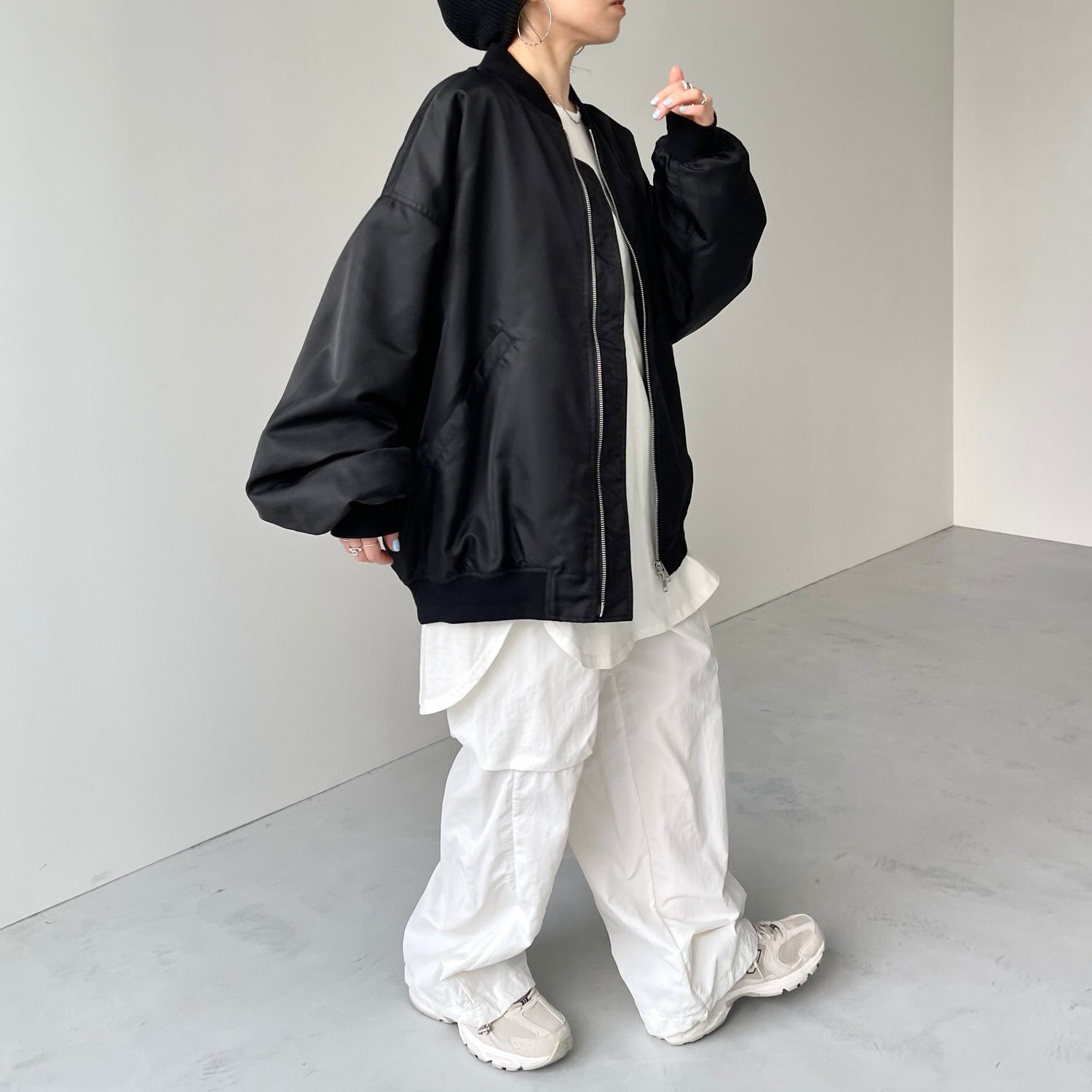 Perfect Silhouette Black Blouson Jacket for Women - gallery