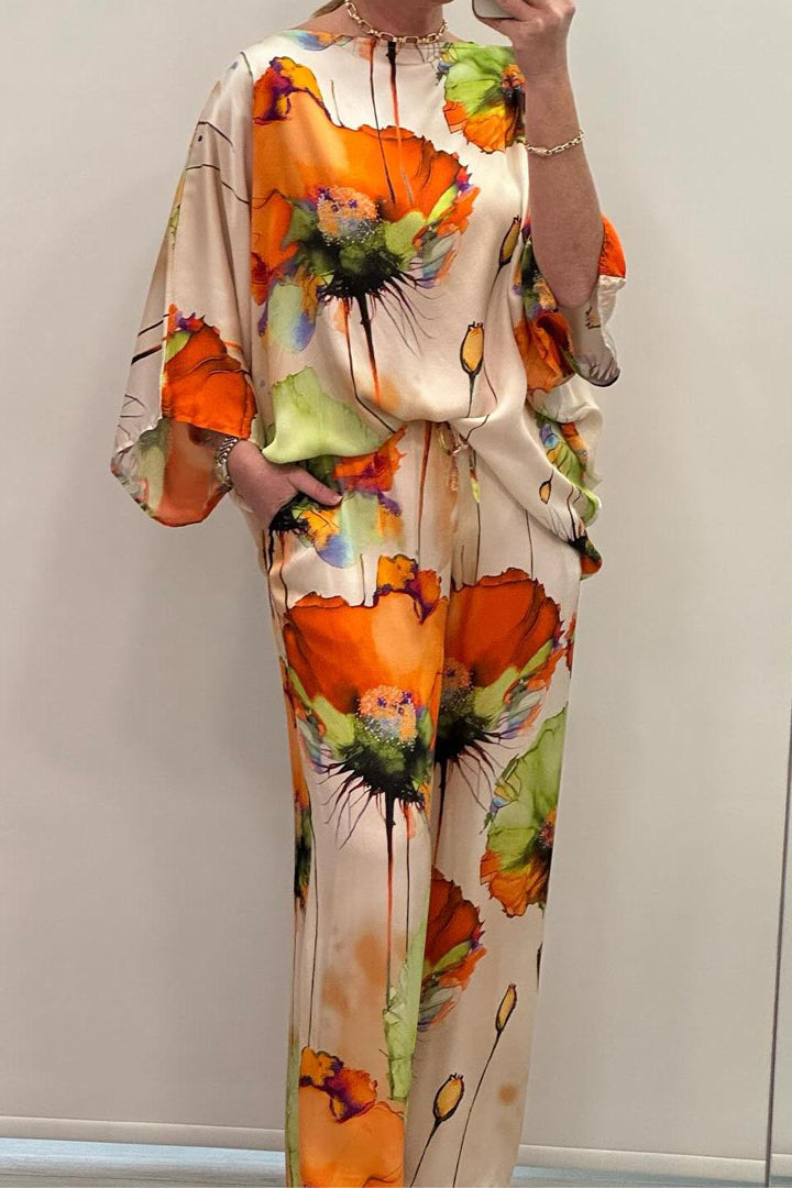 Chic Printed Women's Outfit