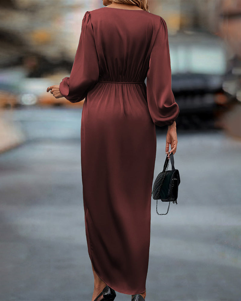 Gracia - Elegant V-Neck Dress Featuring Lantern Sleeves