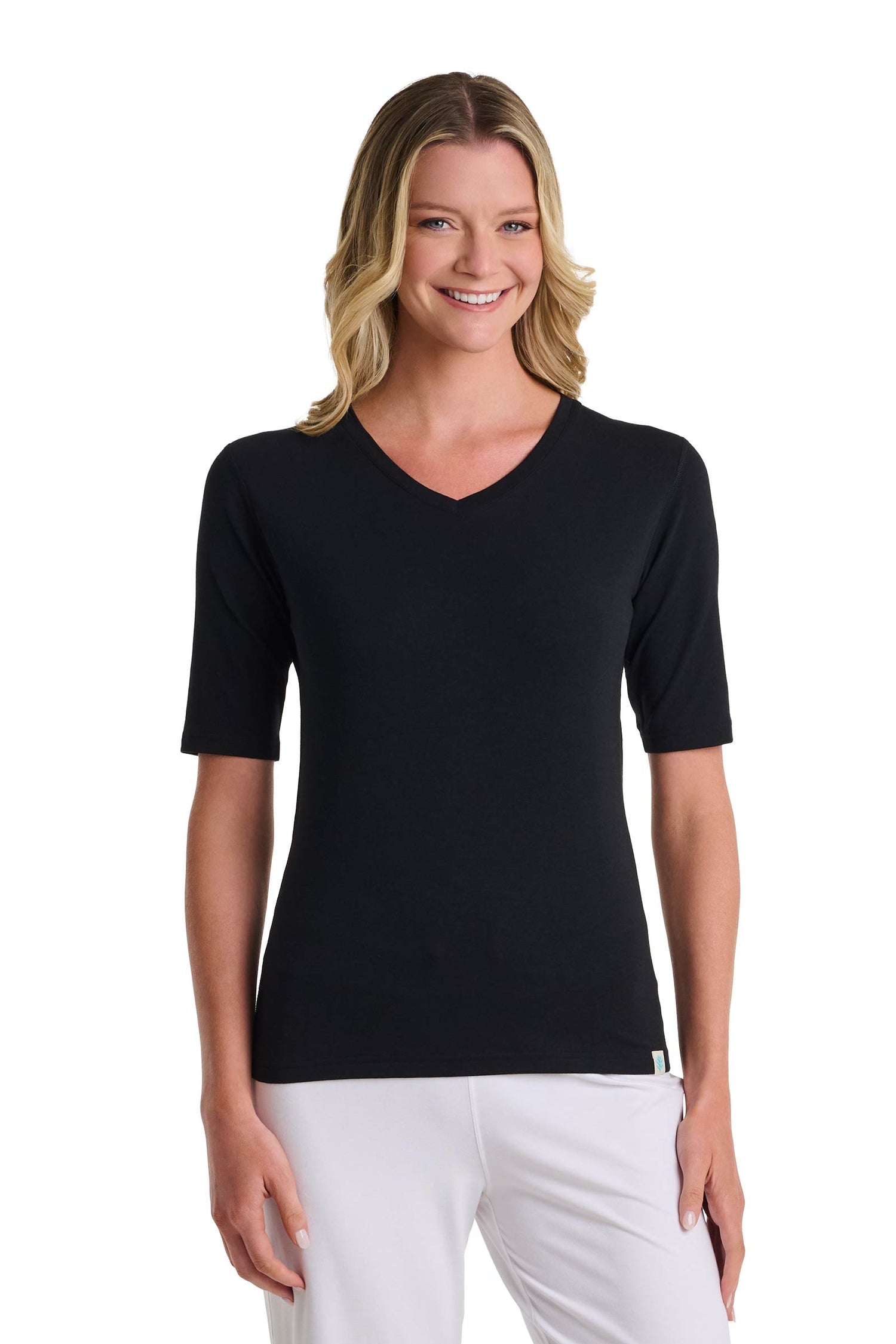 Women's Morada Fitted V-Neck Short Sleeve T-Shirt | Black — gallery
