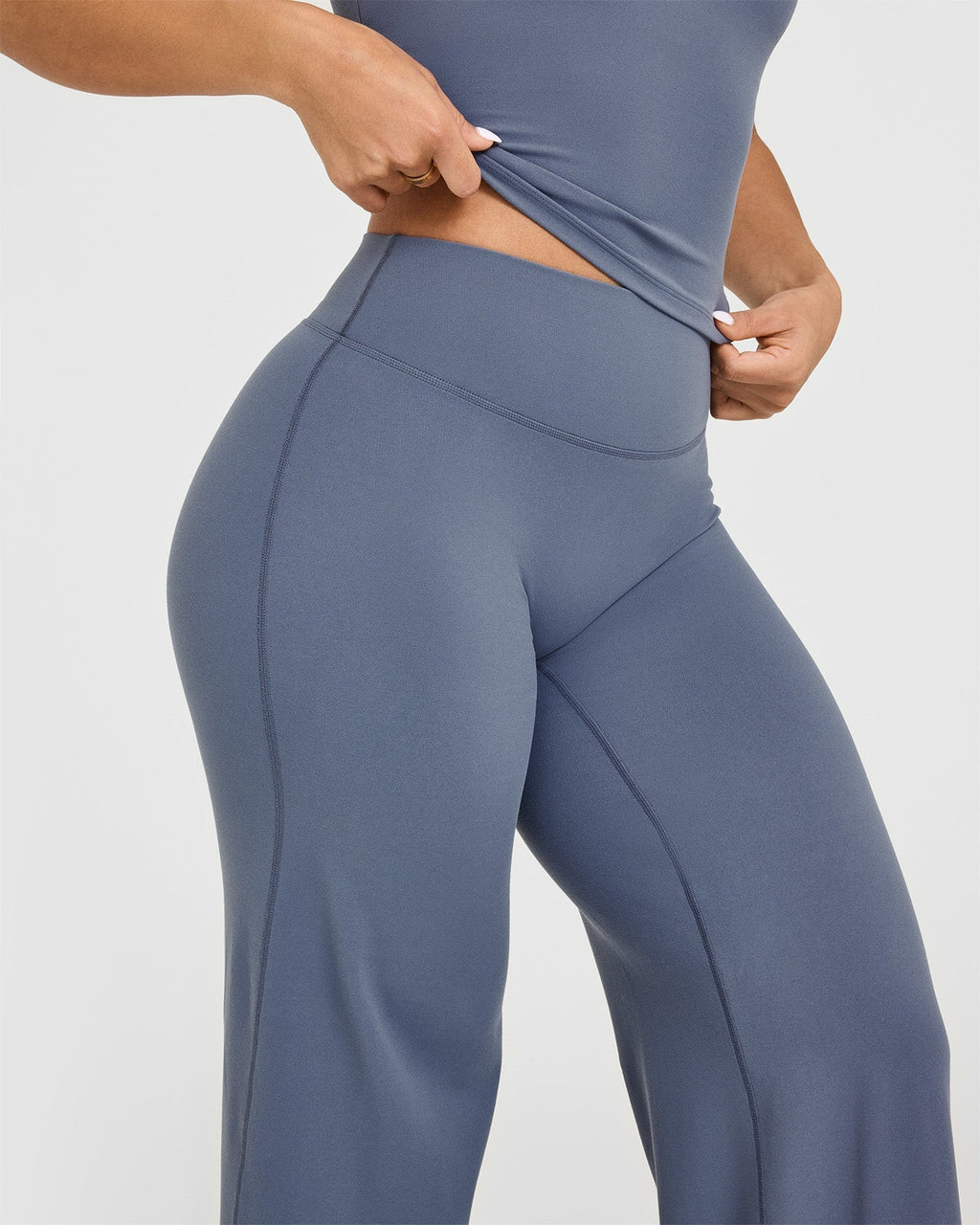 Straight-Leg Activewear Bottoms for Women - gallery