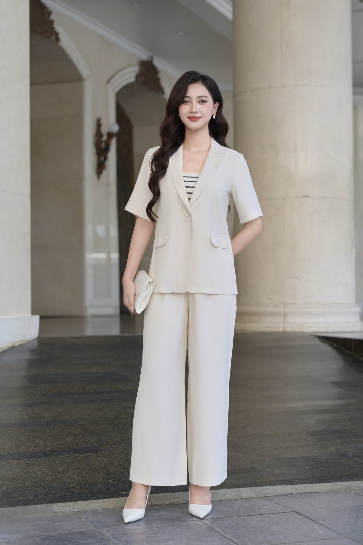 Short Sleeve Tailored Blazer for Women