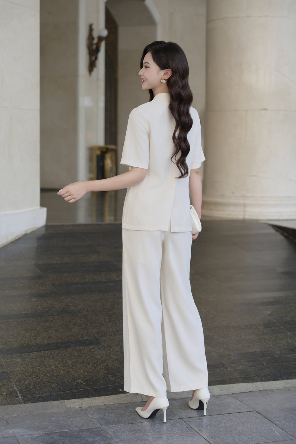 Short Sleeve Tailored Blazer for Women - gallery