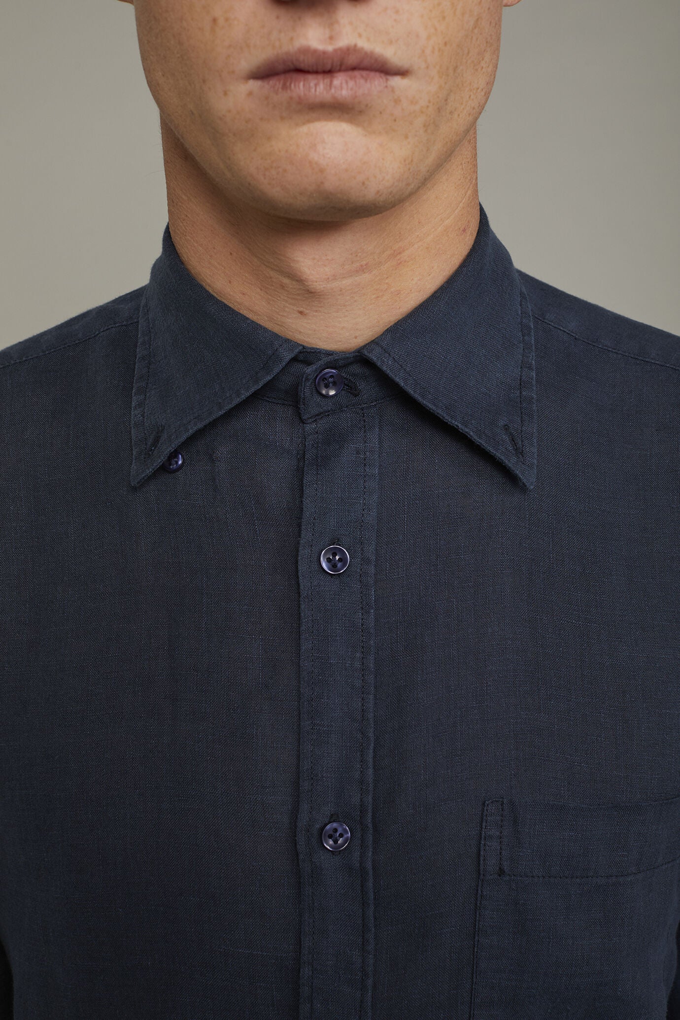Button-Down Collar Pure Linen Comfort Shirt for Men — gallery