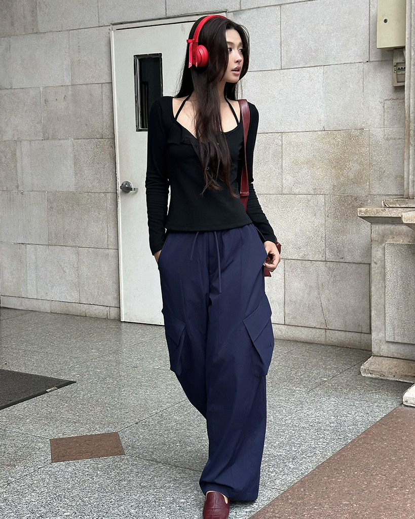 Wide-Leg Cargo Parachute Trousers for Women - gallery