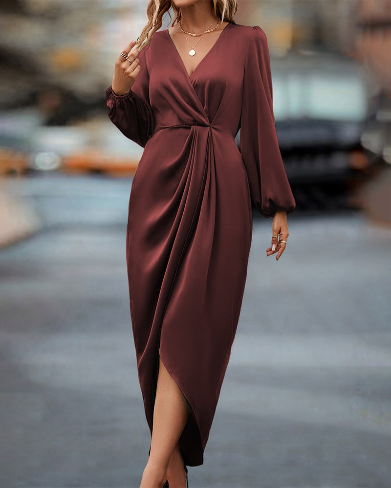 Gracia - Elegant V-Neck Dress Featuring Lantern Sleeves