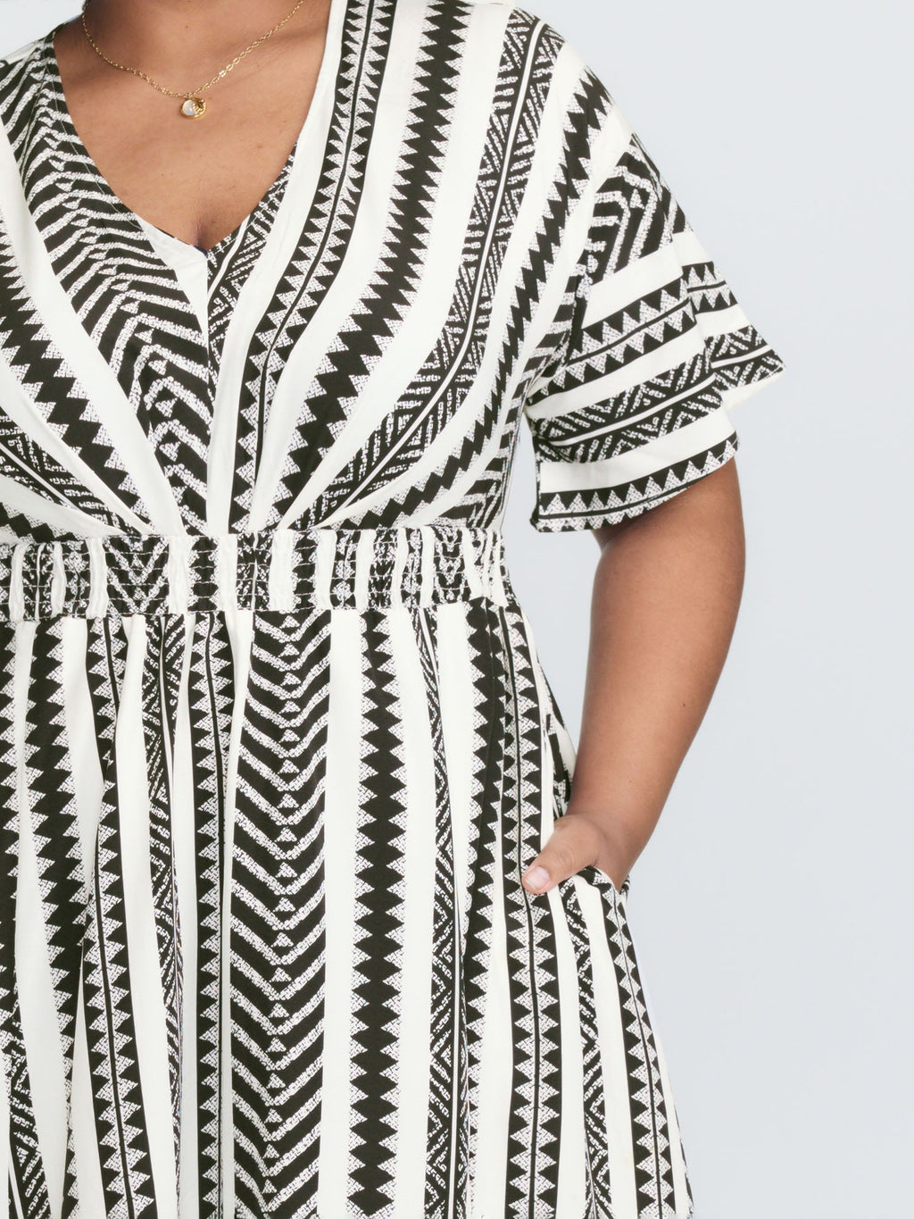 Solid Geometric Dolman Sleeve Pocket Shirred Split Hem Dress for Women - gallery