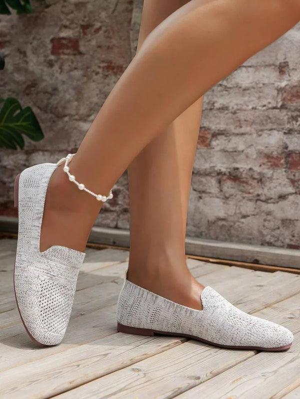 Olivia - Women's Classic Round Toe Ballet Flats