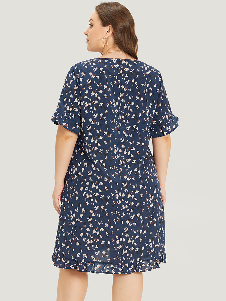 Allover Print Pocket Flutter Trim Dress for Women - gallery