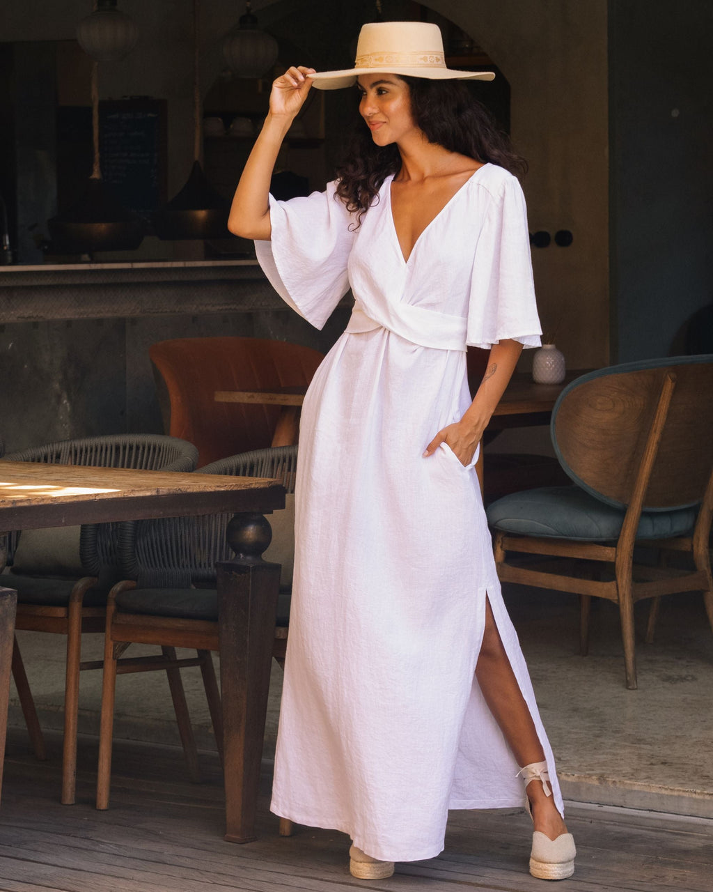 Maxi Linen Dress Agra in White - gallery