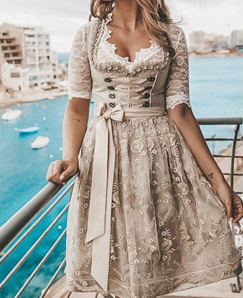Unique Women's Outfit