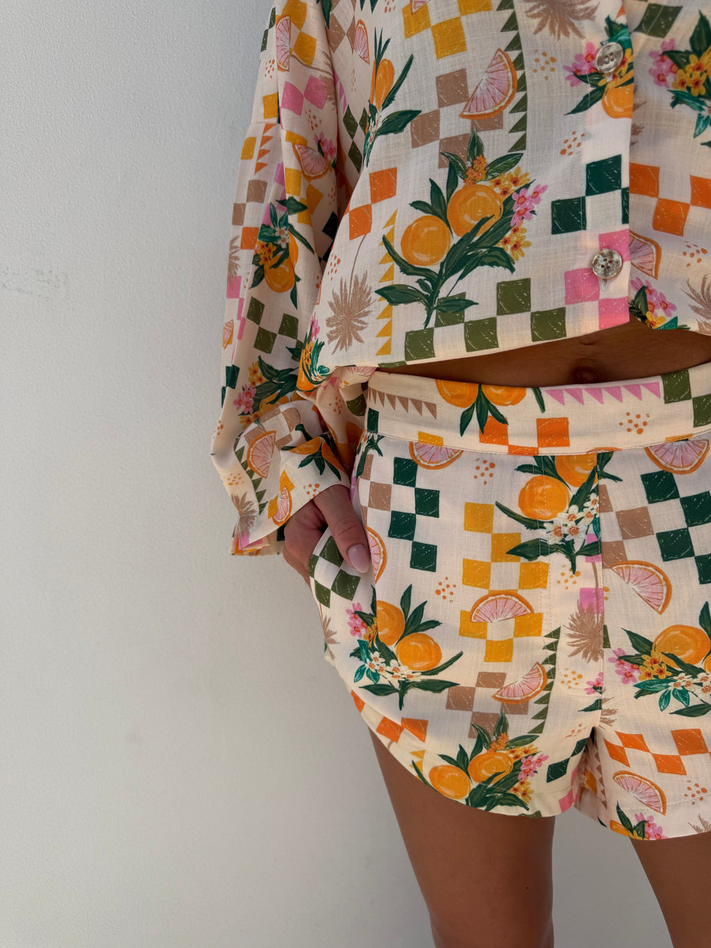 Sable Foncé Shorts -Citrus for Women - gallery