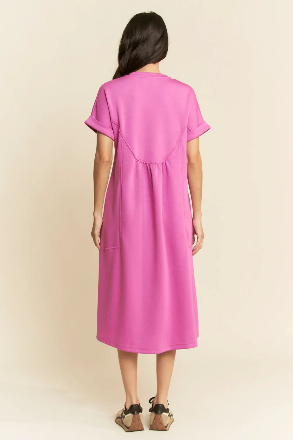 Relaxed Crew-Neck Midi Dress for Women — Patch Pockets Everyday - gallery