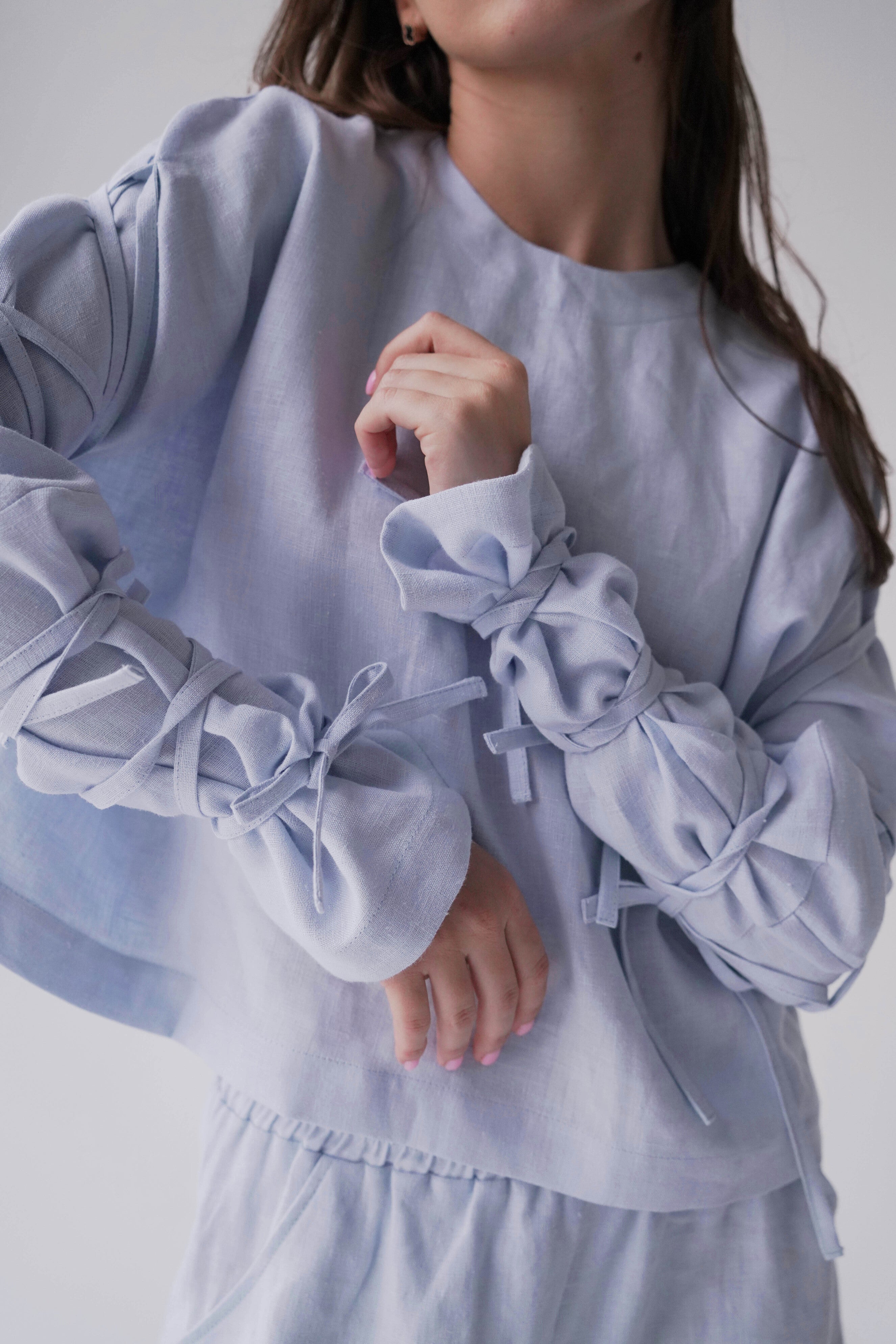 Linen Crop Blouse Olea in Light Blue for Women - gallery