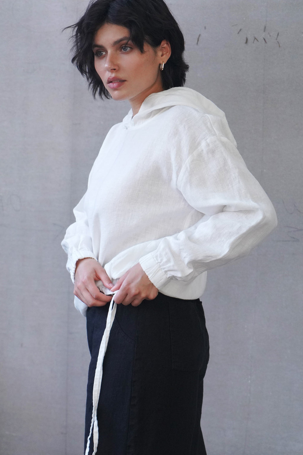 Linen Hoodie with Ties Lamia in White for Women - gallery