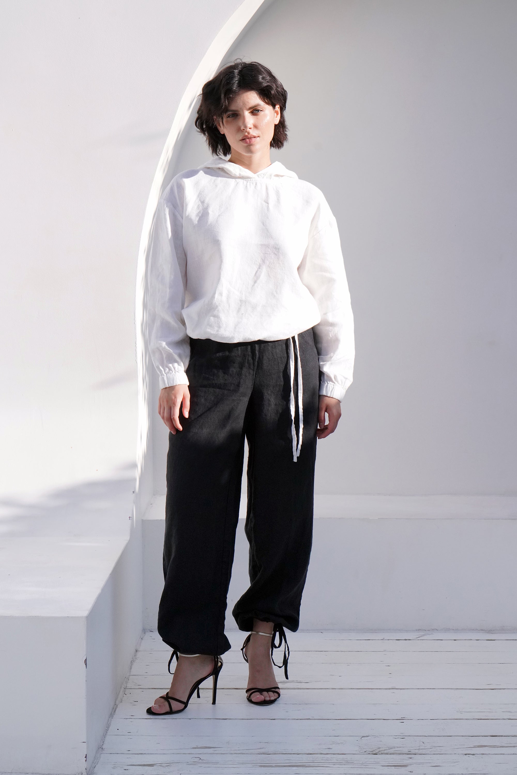 Linen Hoodie with Ties Lamia in White for Women - gallery