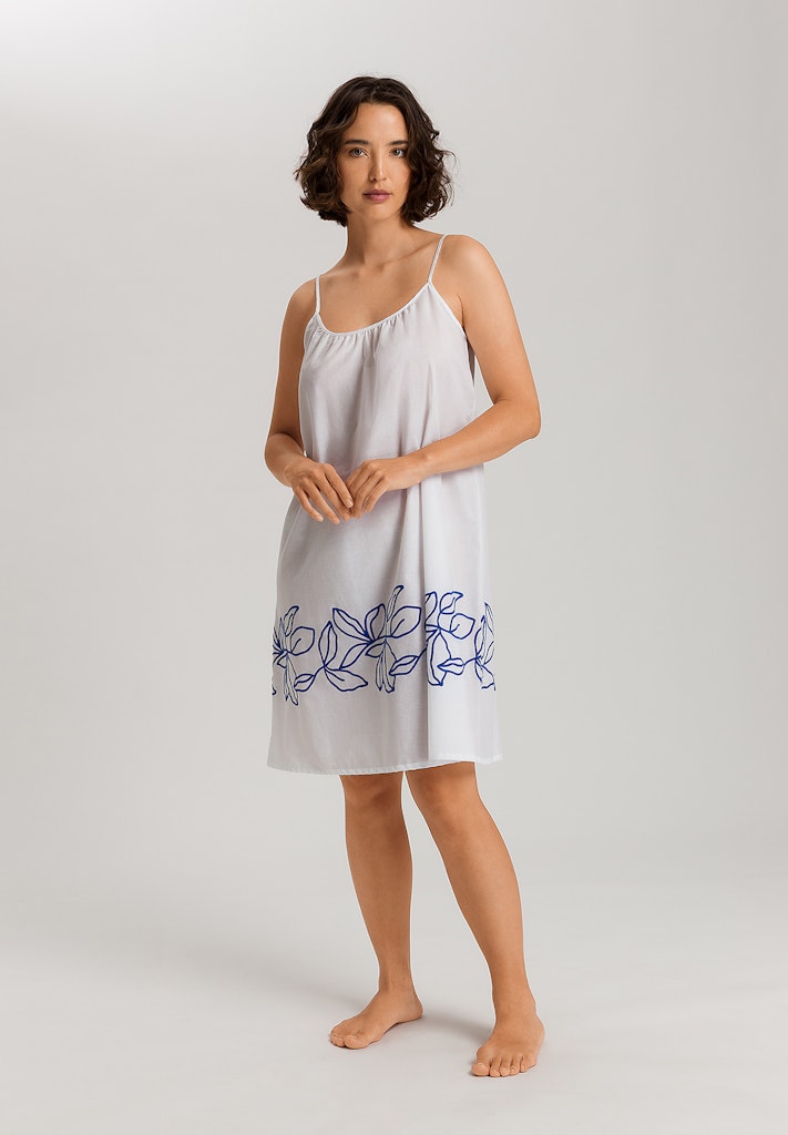 Liz Spaghetti Dress in White for Women