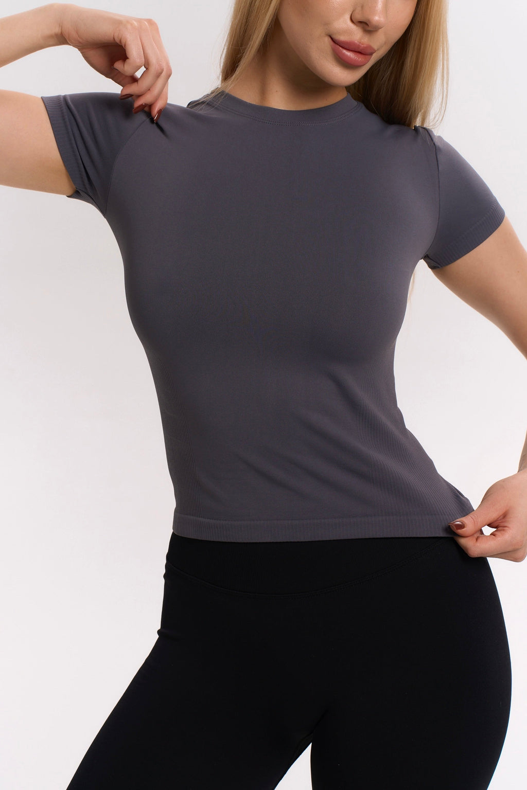 Seamless Smoothing T-Shirt for Women — Pilates and Active Wear - gallery