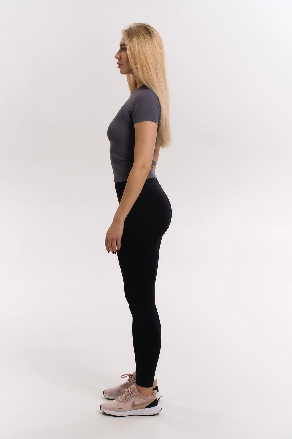 Seamless Smoothing T-Shirt for Women — Pilates and Active Wear - gallery