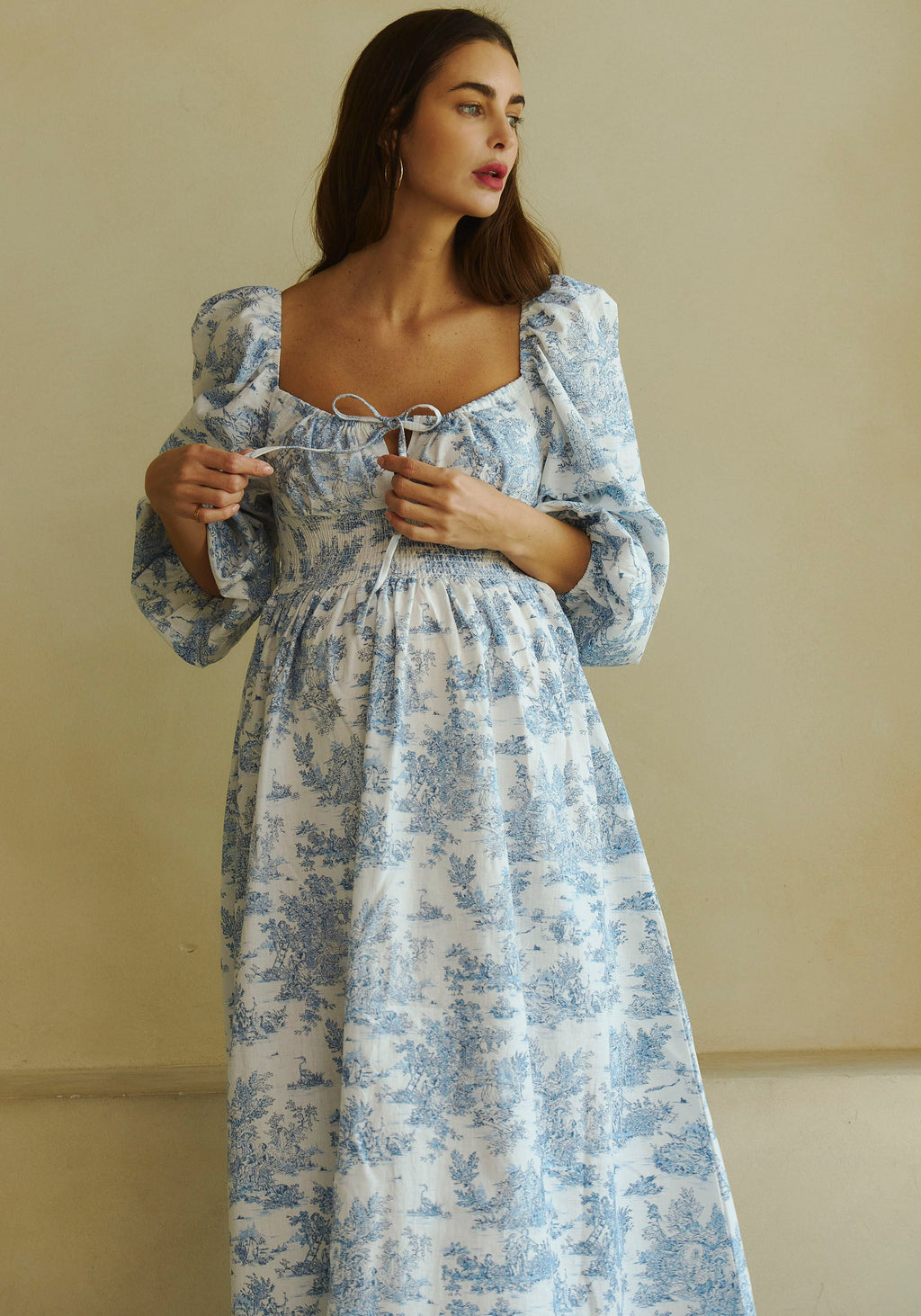 The Linen Dress in Lyon - gallery