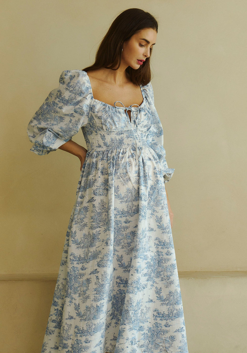 The Linen Dress in Lyon - gallery