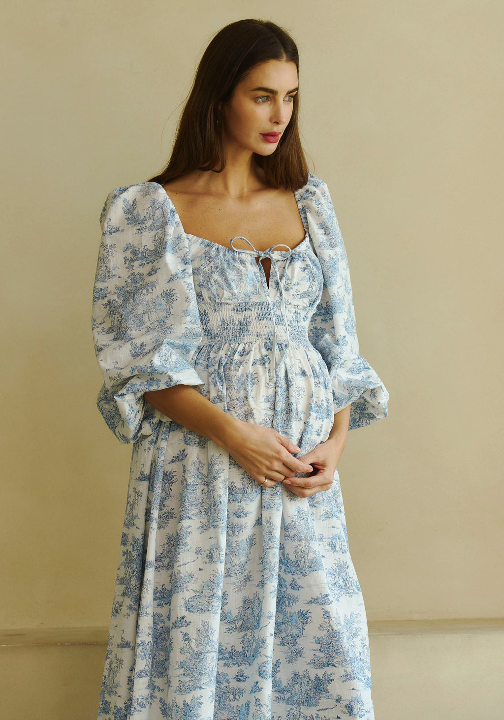 The Linen Dress in Paris - Paris
