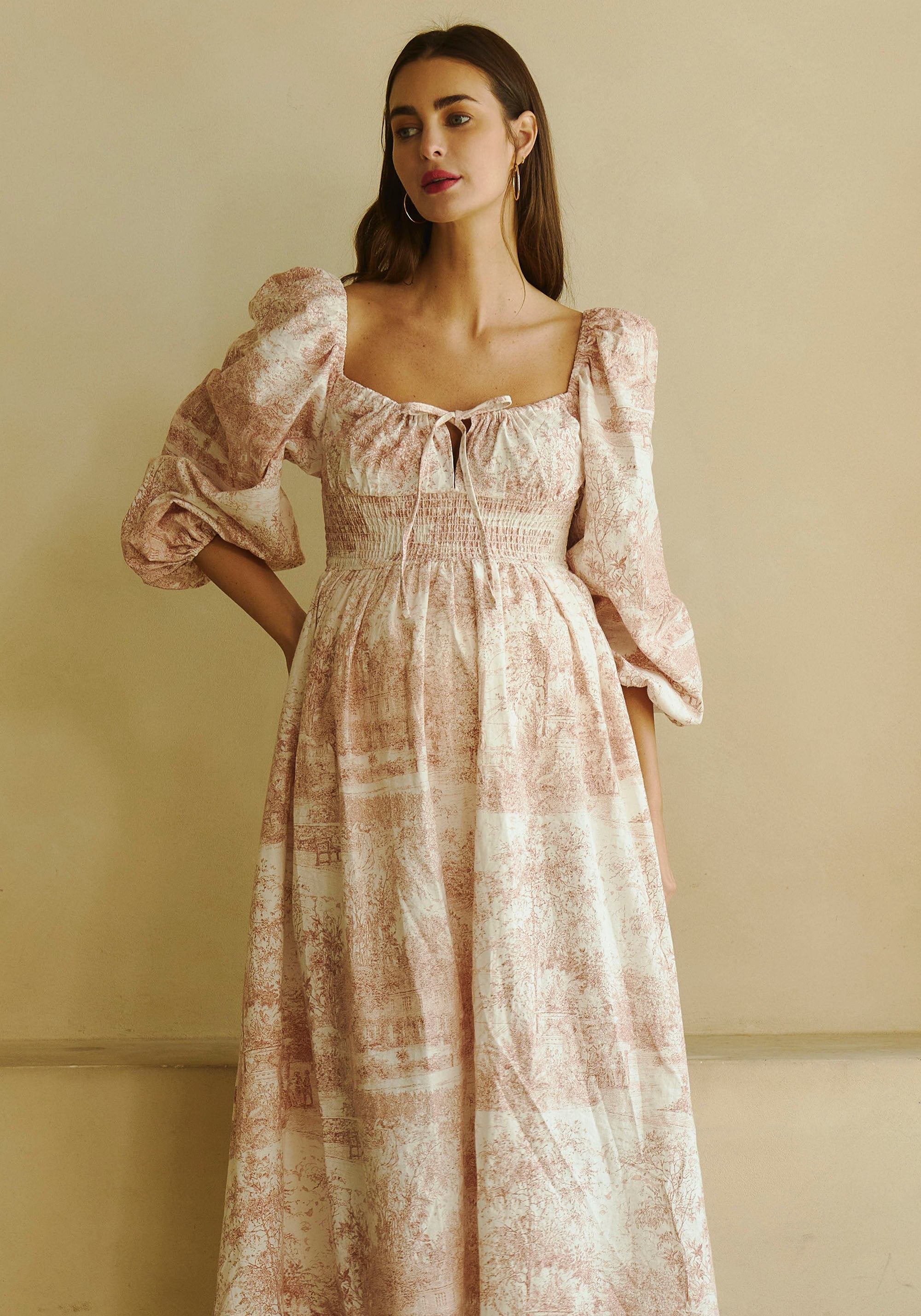 The Linen Dress in Lyon - gallery
