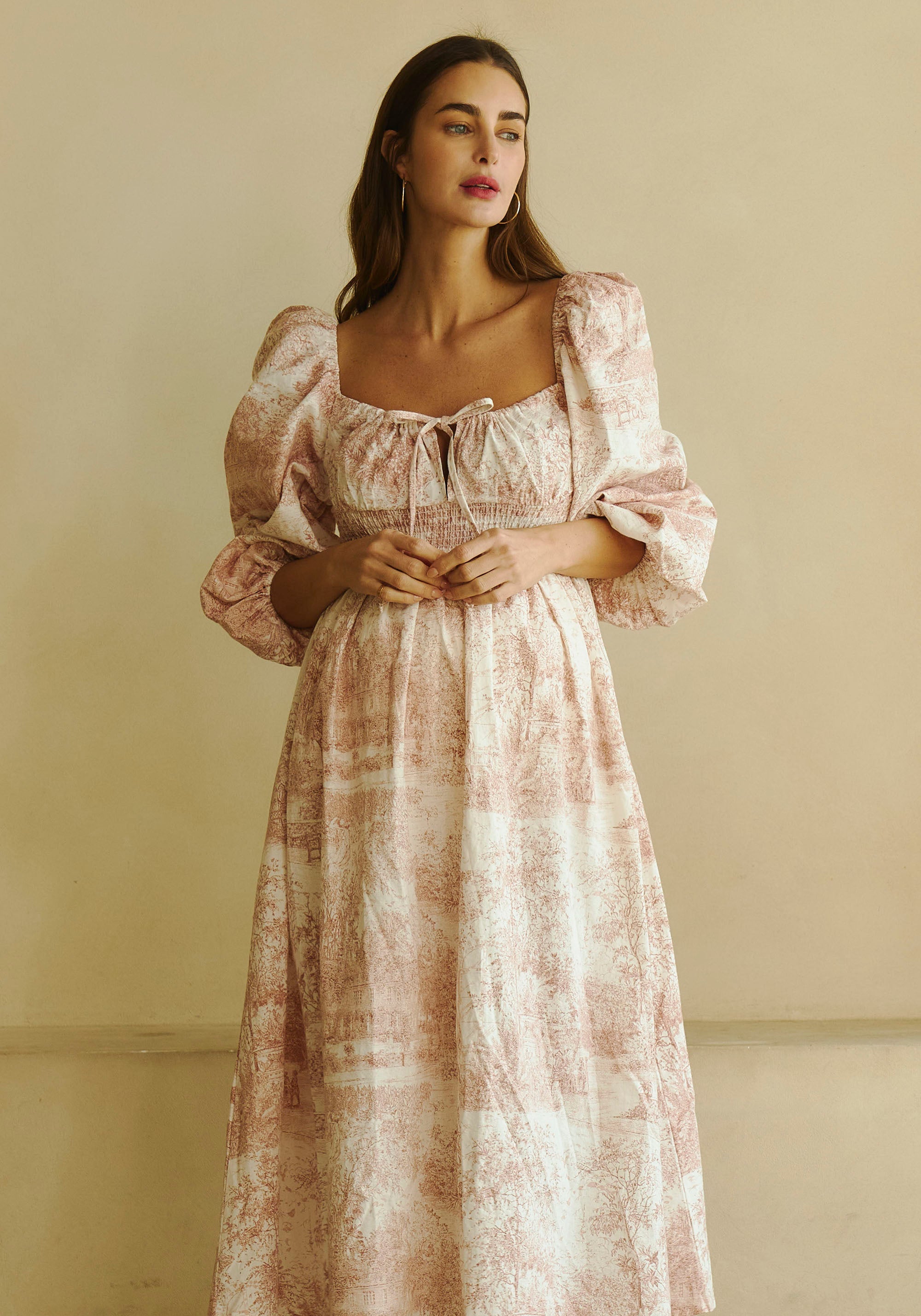 The Linen Dress in Lyon - Lyon