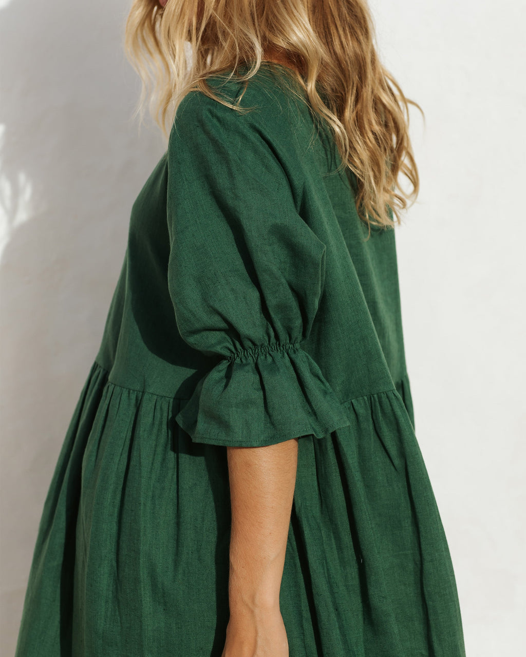 Voluminous Linen Dress Nerja in Green - gallery
