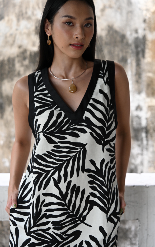 Noir Leaf Echo Reversible Linen Maxi Dress for Women - gallery