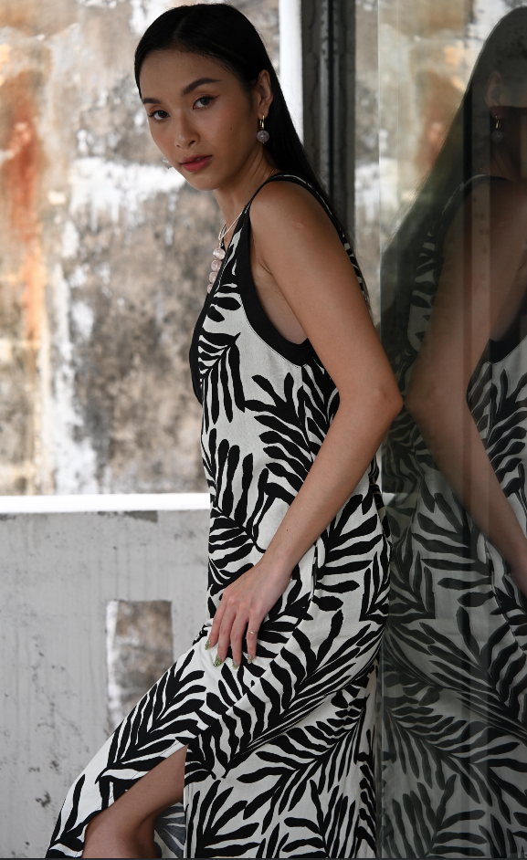 Noir Leaf Echo Reversible Linen Maxi Dress for Women - gallery