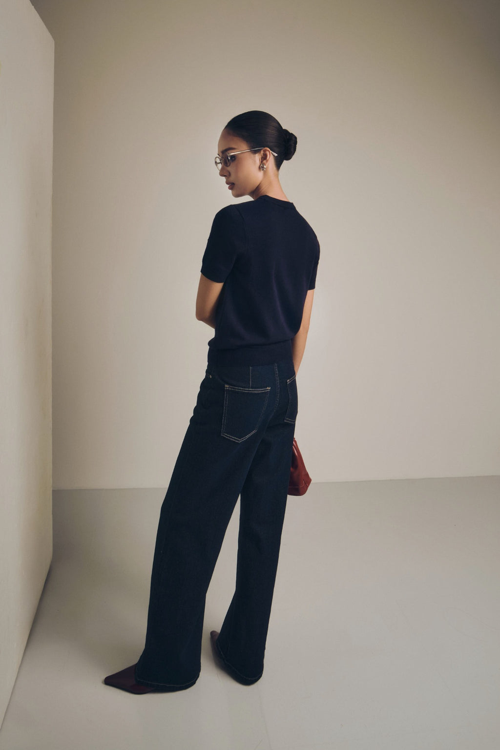 Straight-Leg Mainline Jeans for Women - gallery