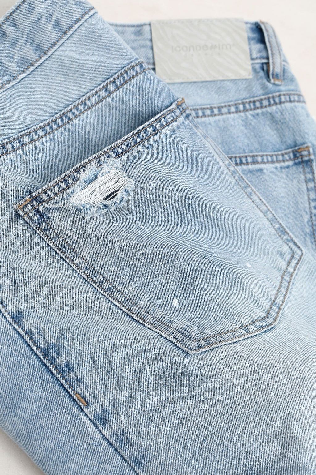Straight-Leg Jeans for Men - gallery