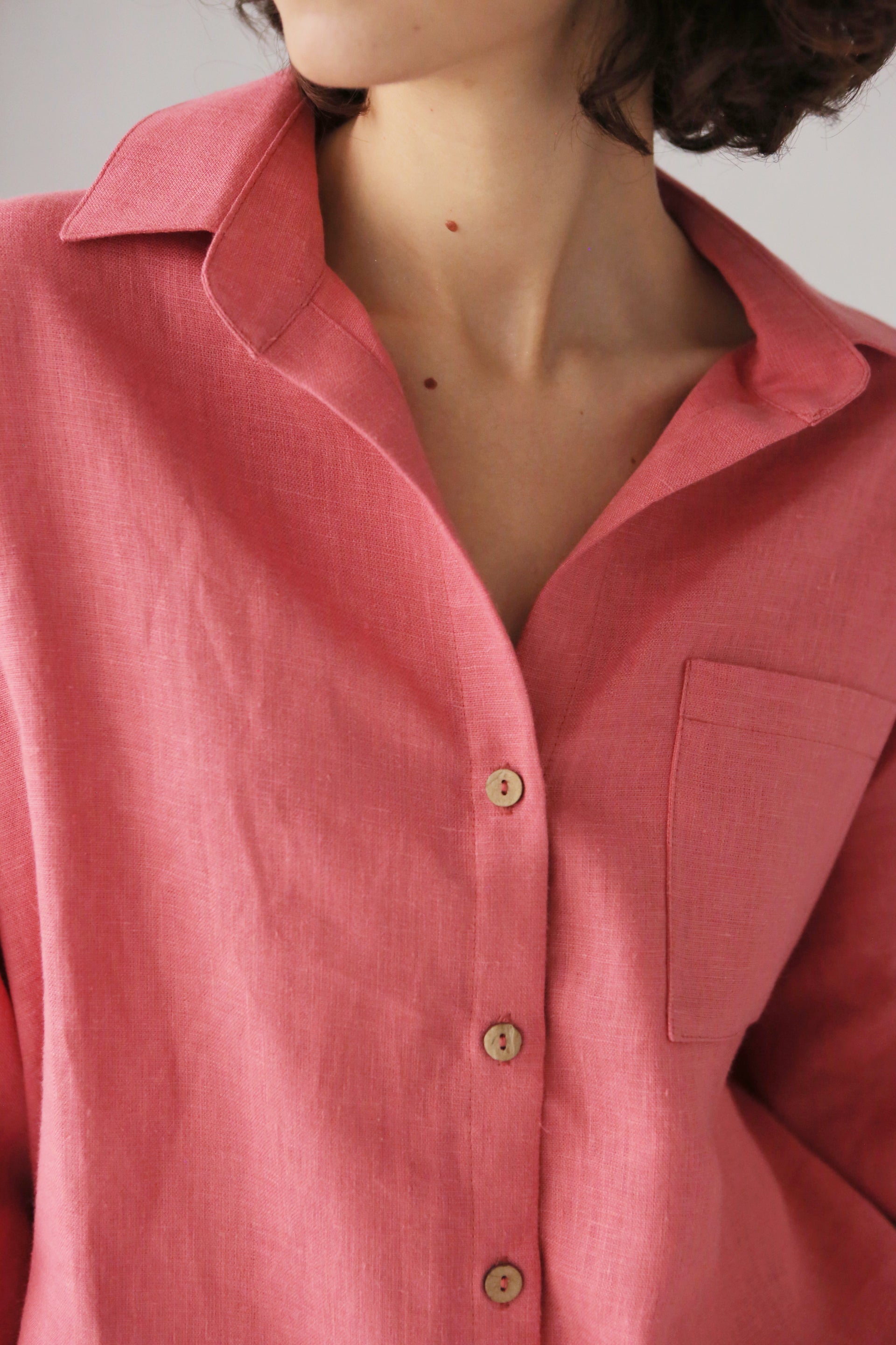s Linen Shirt Fennel in Peach Top for Women - gallery