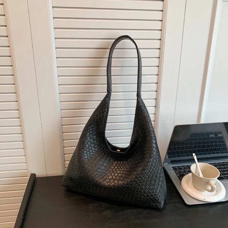 Sandia - Stylish Women's Handbag
