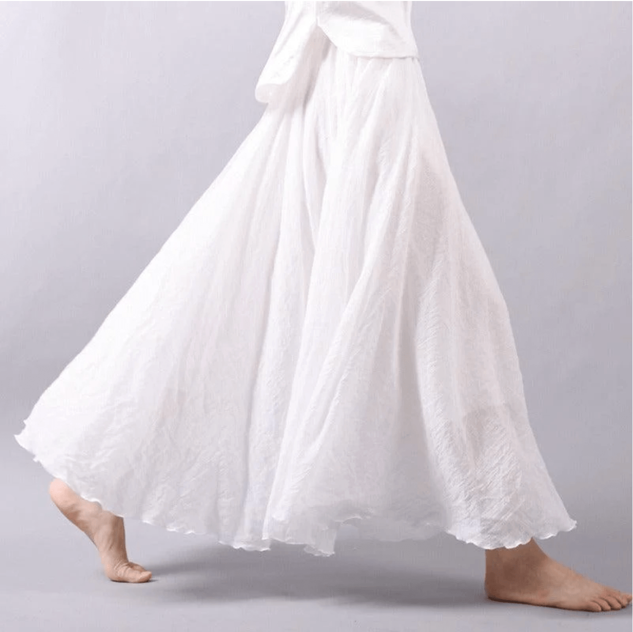 Magna - Elegant Women's Skirt