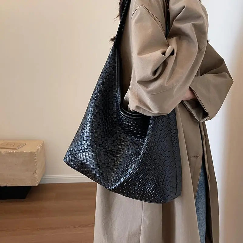 Sandia - Stylish Women's Handbag