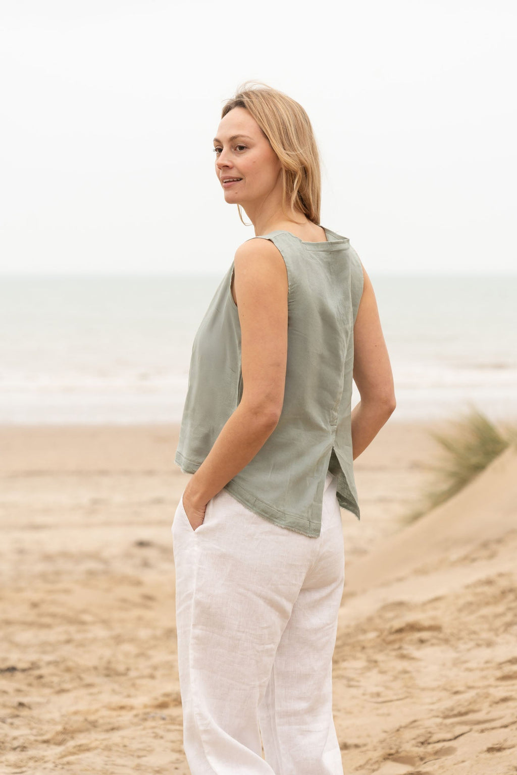 Aimie Linen Top | Linen Back Detail Top — gallery
