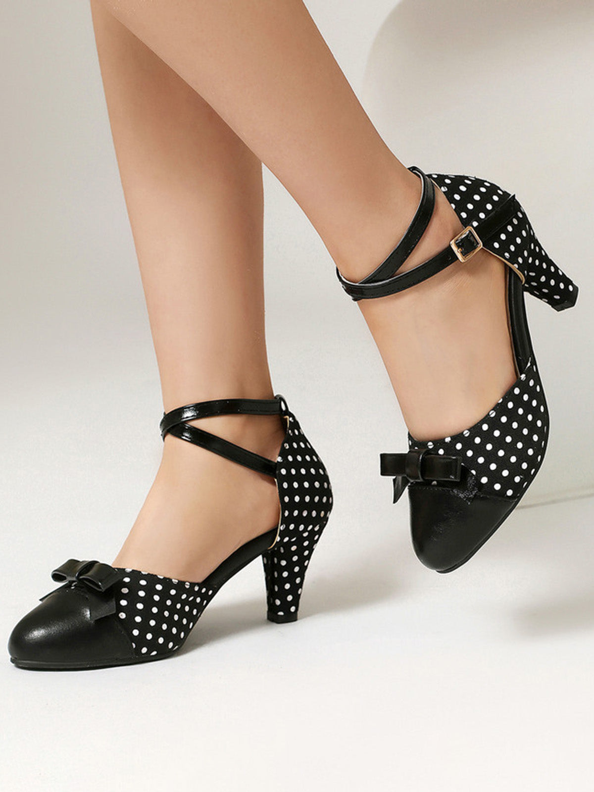 Vintage Pointed Toe Polka Dot Bow Chunky Heels for Women - gallery
