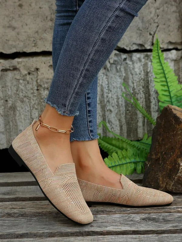 Olivia - Women's Classic Round Toe Ballet Flats