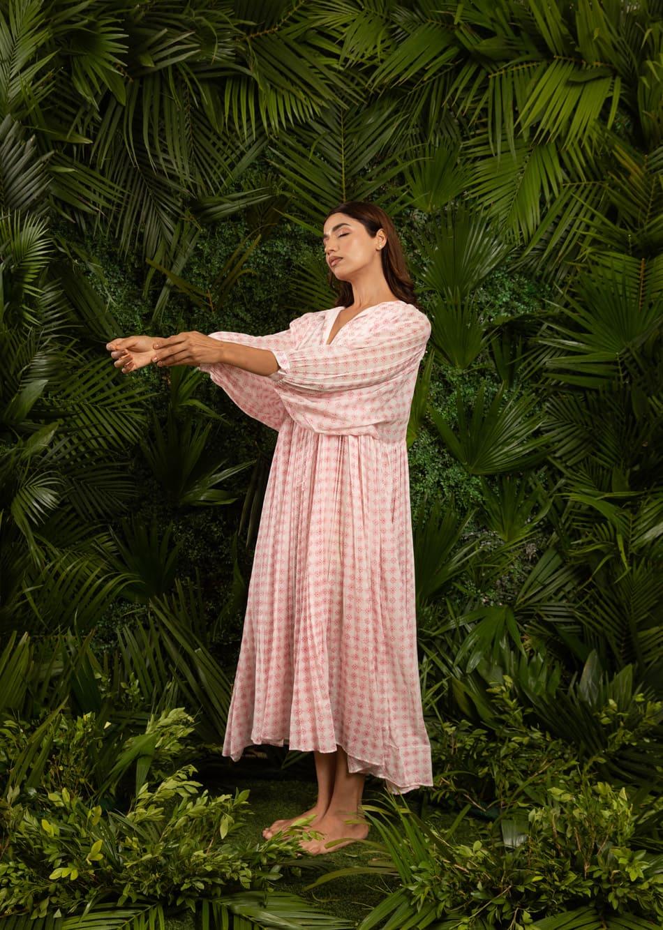White Printed Balloon Sleeve Cotton Midi Dress for Women - gallery
