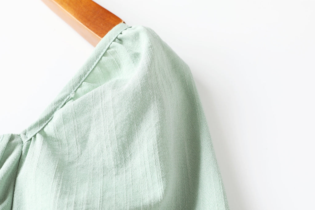 Charlotte Plus Size Square Neck Tortoiseshell Buttons Midi Dress (Green,... — gallery