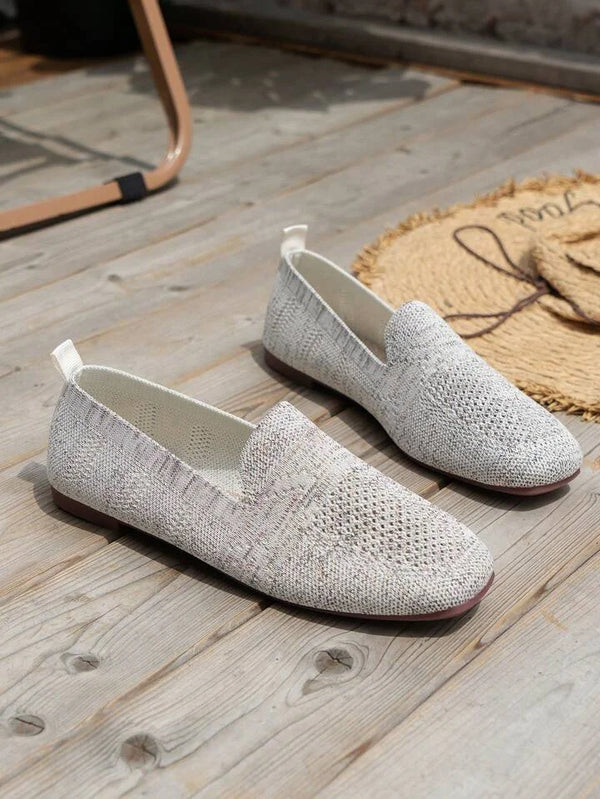 Olivia - Women's Classic Round Toe Ballet Flats