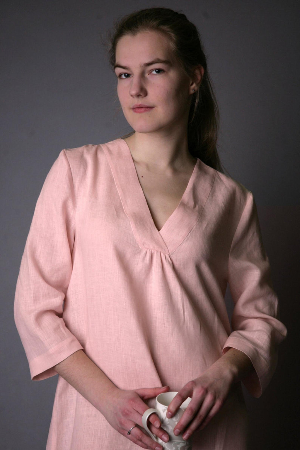Linen Pink Night Gown Joana - gallery