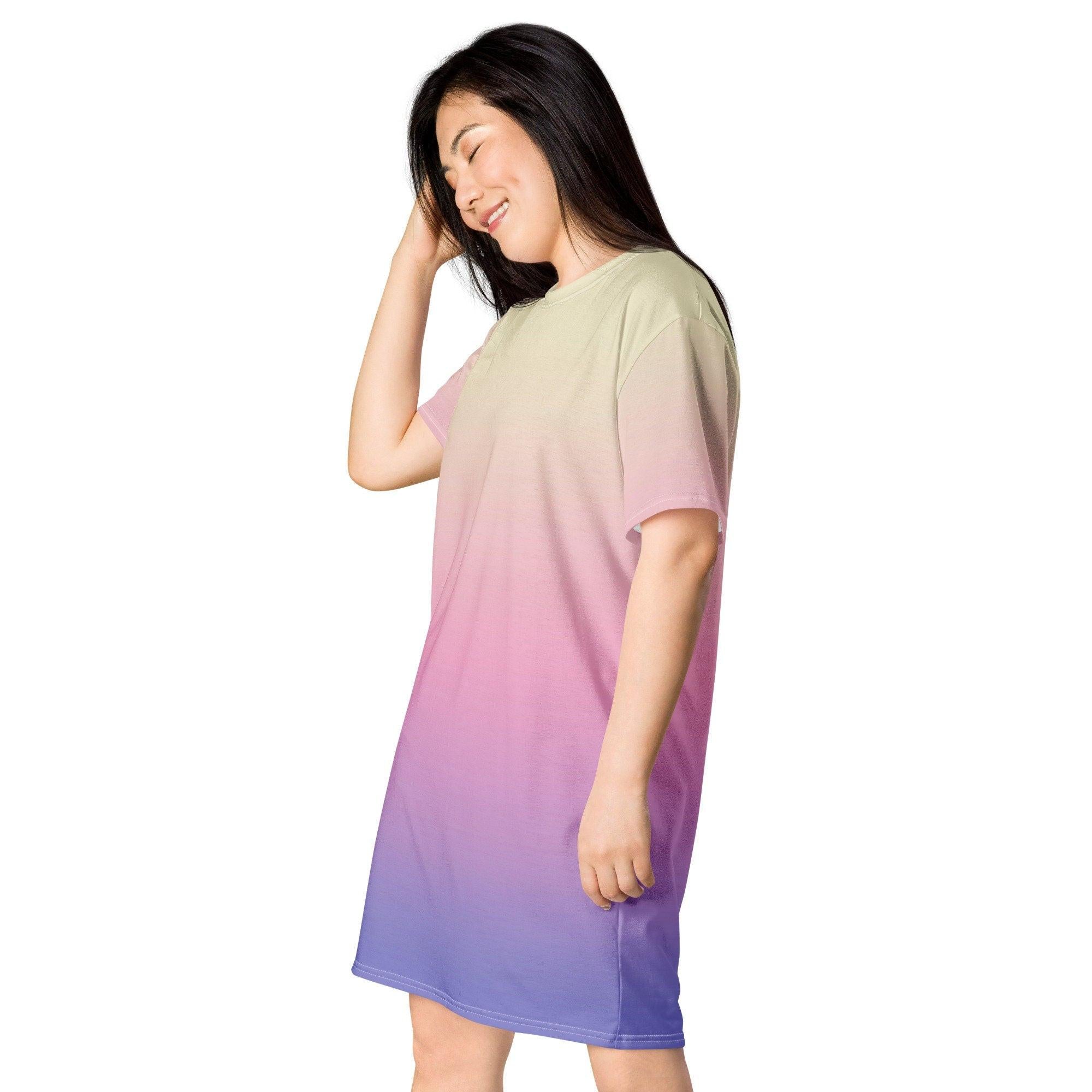 Oversized Graphic Shift Dress for Women — Comfortable Stretch - gallery
